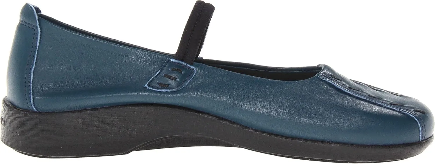 Arcopedico Women's Shawna