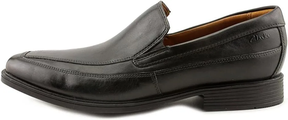 Clarks Men's Tilden Free Loafer
