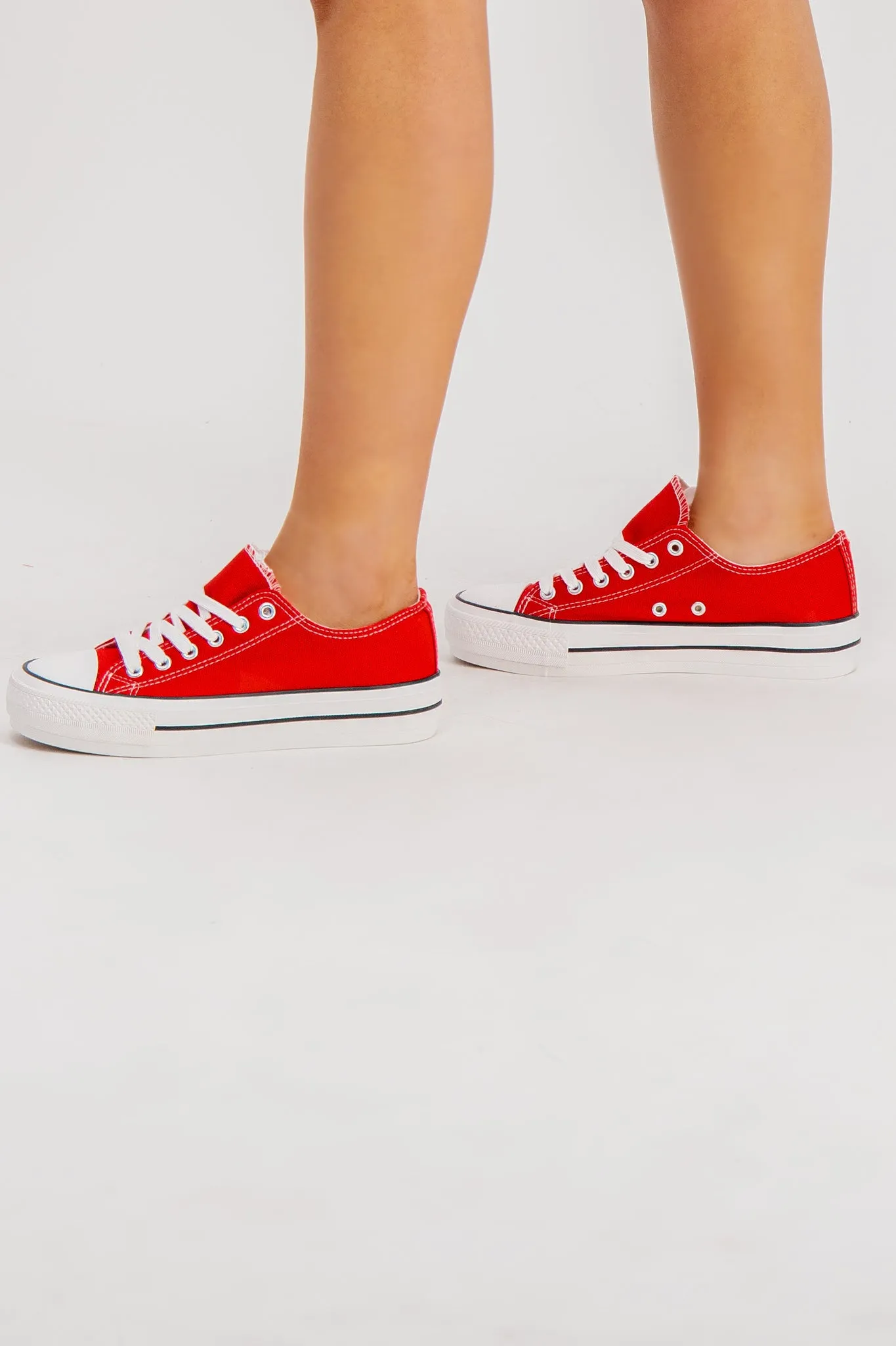 Connie Red Trainer