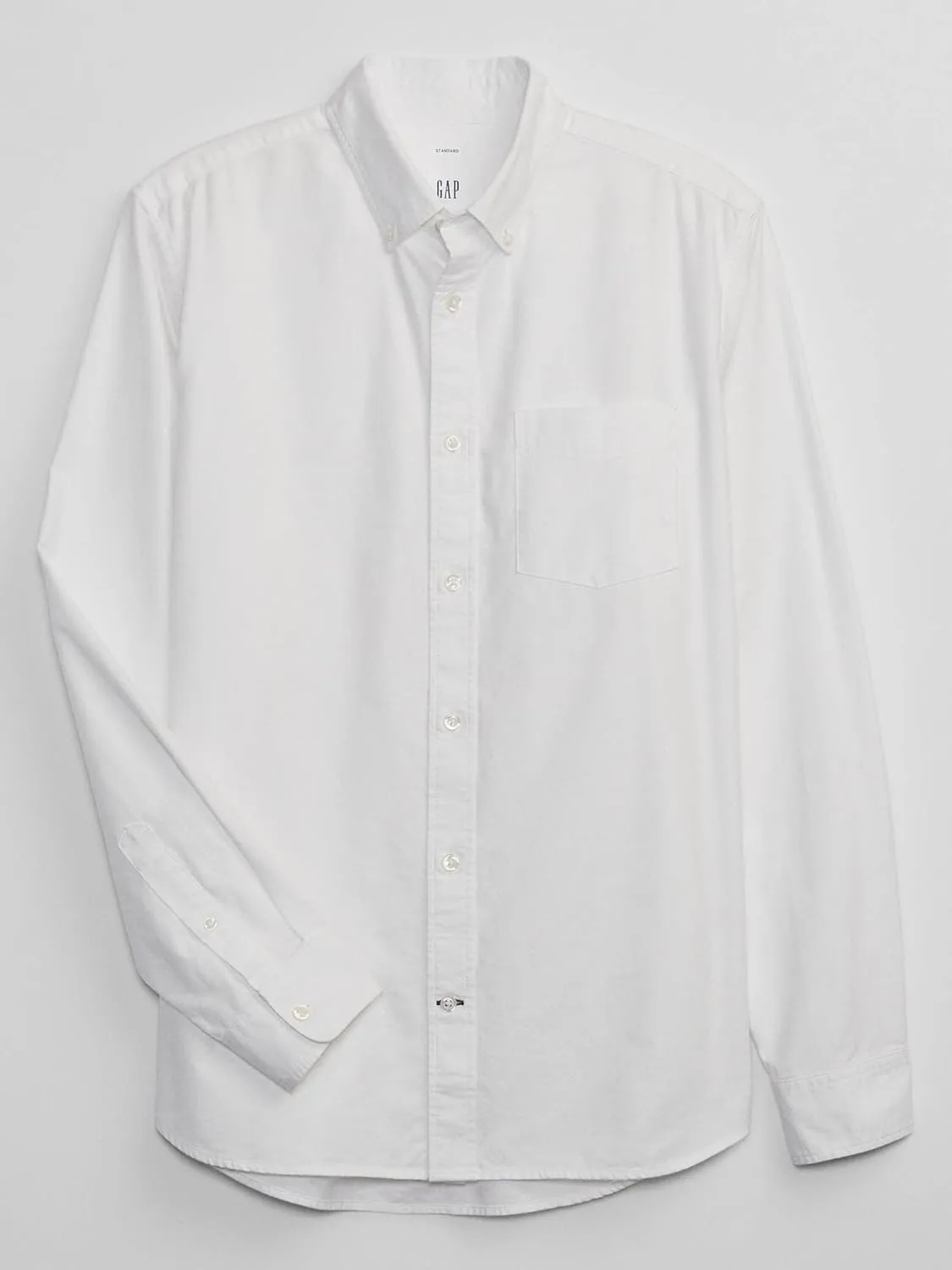 GAP Men's Long Sleeve Oxford Button Down Shirt