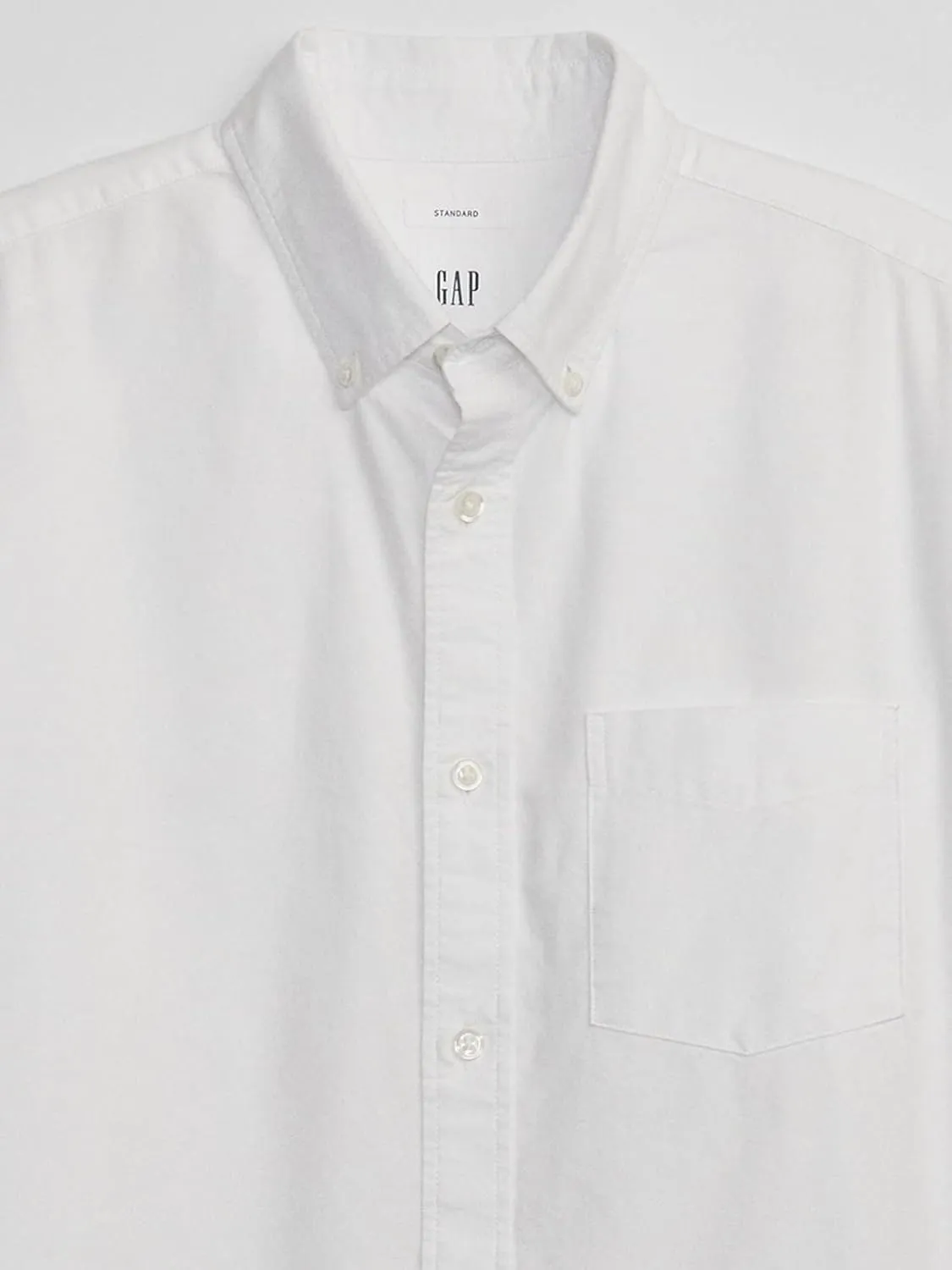 GAP Men's Long Sleeve Oxford Button Down Shirt