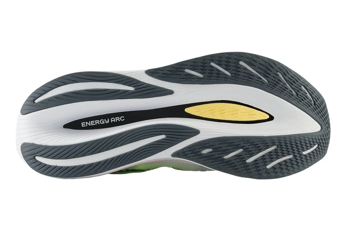New Balance FuelCell SuperComp Trainer v2 B White Womens
