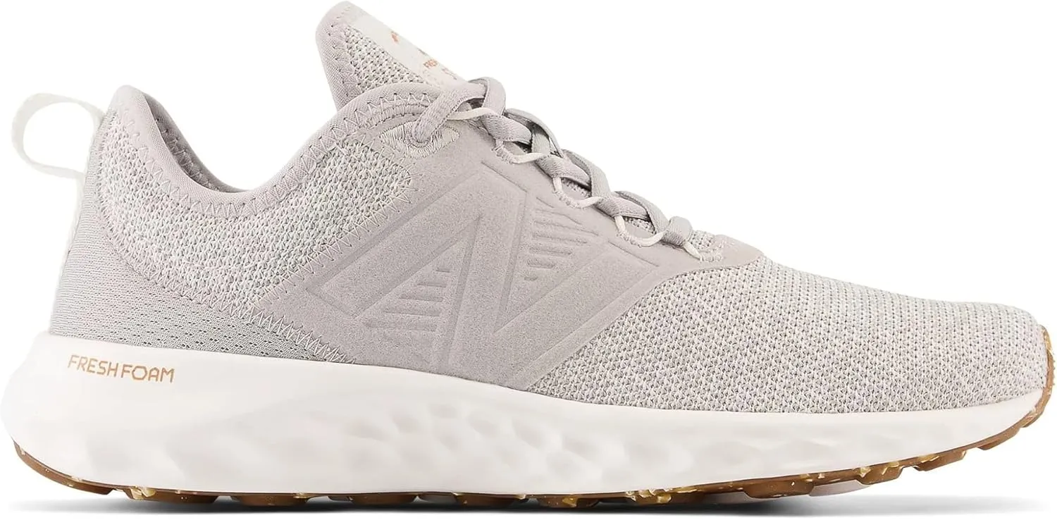 New Balance Women's Fresh Foam SPT V4 Running Shoe
