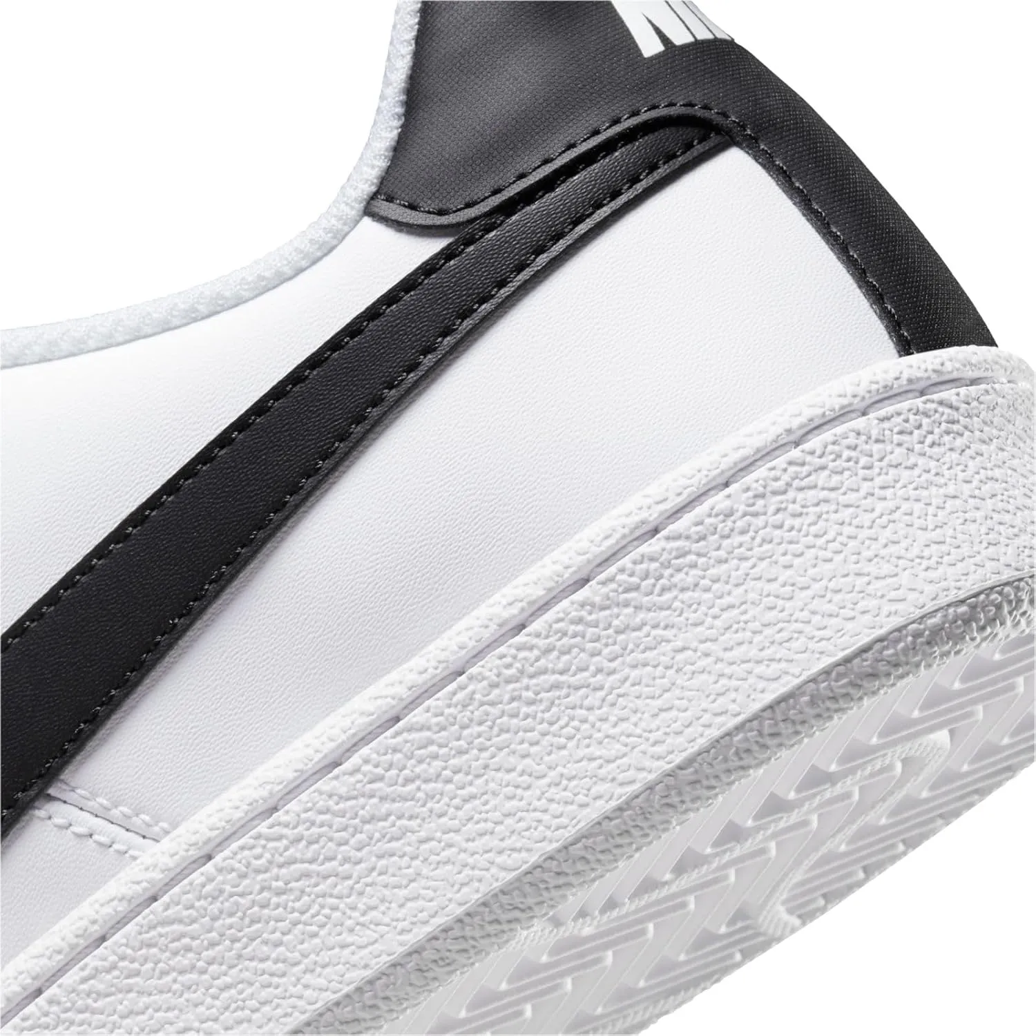 Nike Men's Low-Top Sneakers