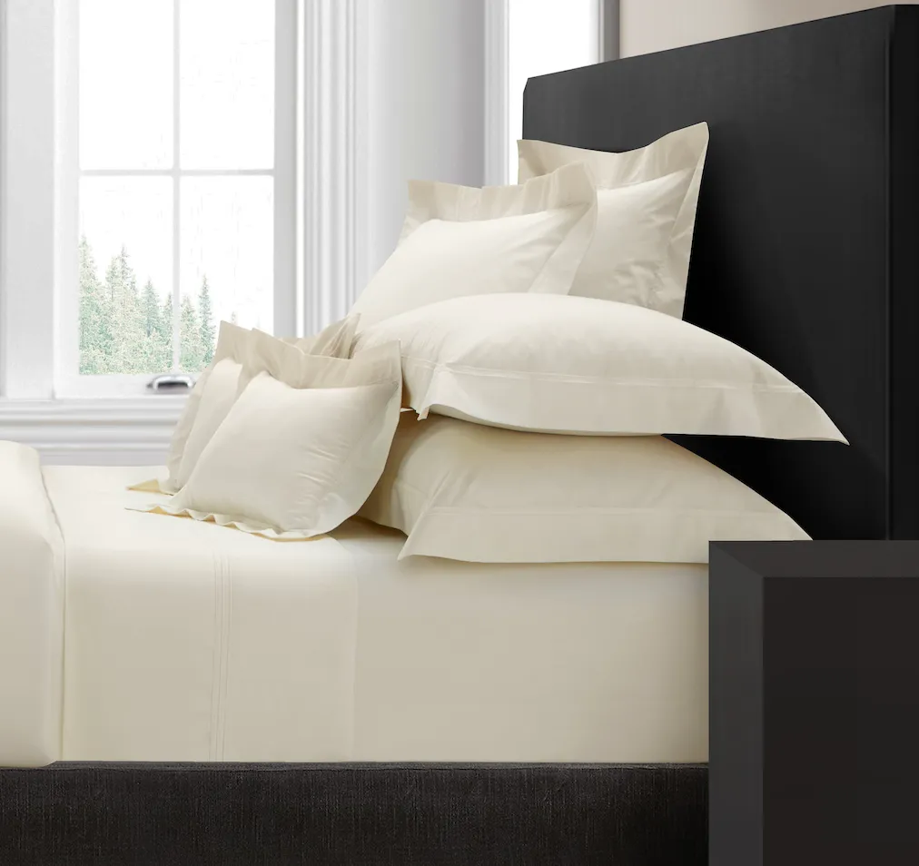 Signature - Quilt Cover - Ivory