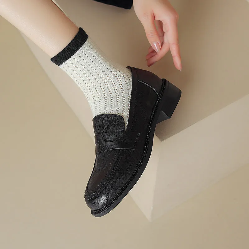 Women's Leather Round Toe Preppy Style Classic Low Heeled Loafers