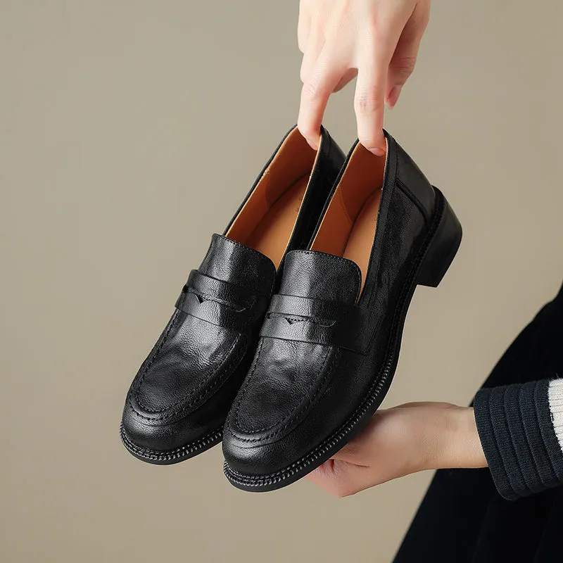 Women's Leather Round Toe Preppy Style Classic Low Heeled Loafers