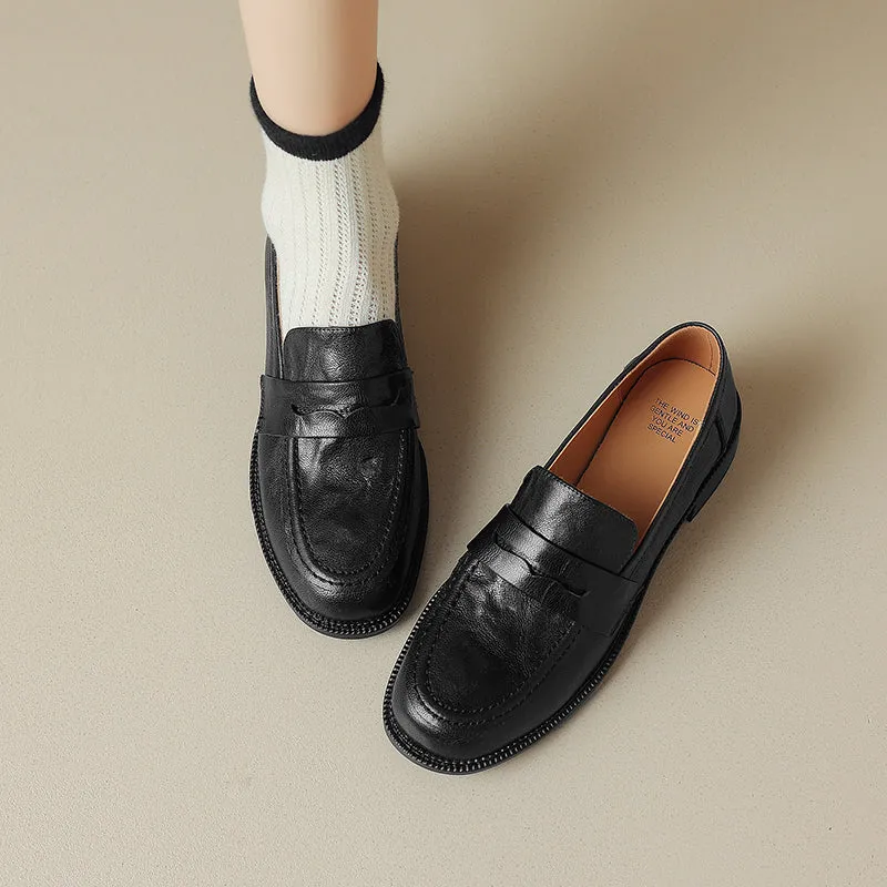 Women's Leather Round Toe Preppy Style Classic Low Heeled Loafers