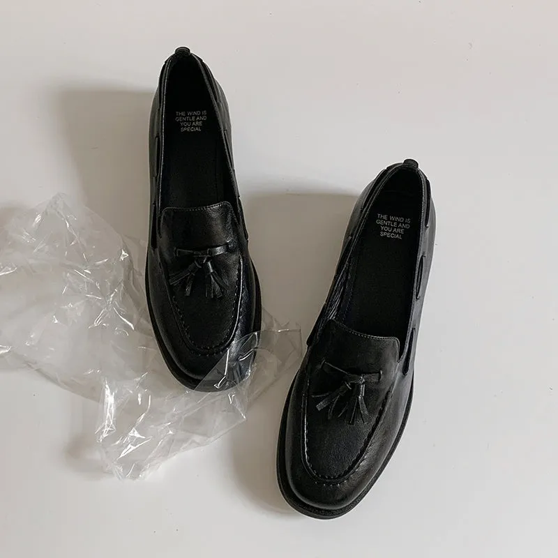 Women's Retro Classic Preppy Style Tassel Loafers for College Outfits