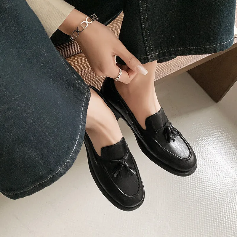 Women's Retro Classic Preppy Style Tassel Loafers for College Outfits